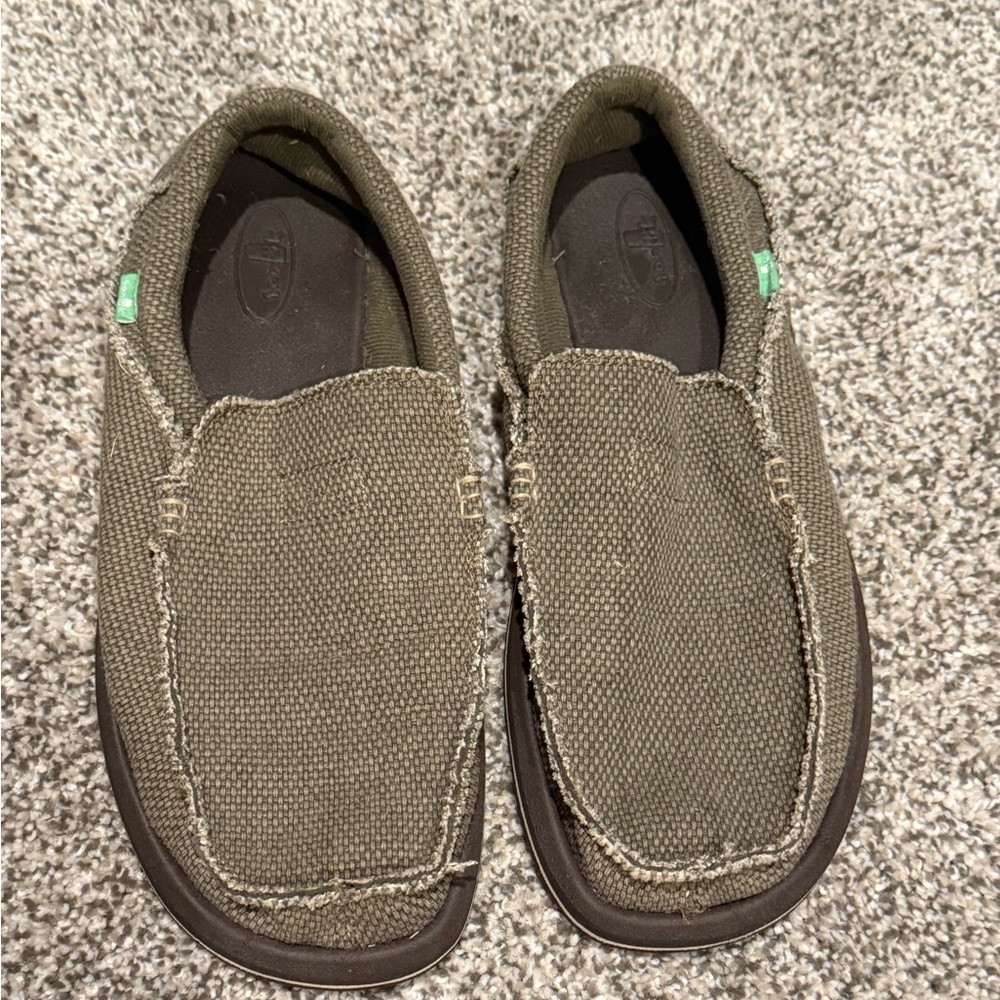 Men’s shoes